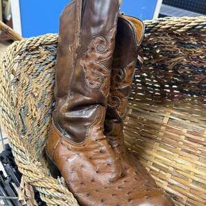 Lucchese Men's Full Quill Ostrich Cowboy Boots